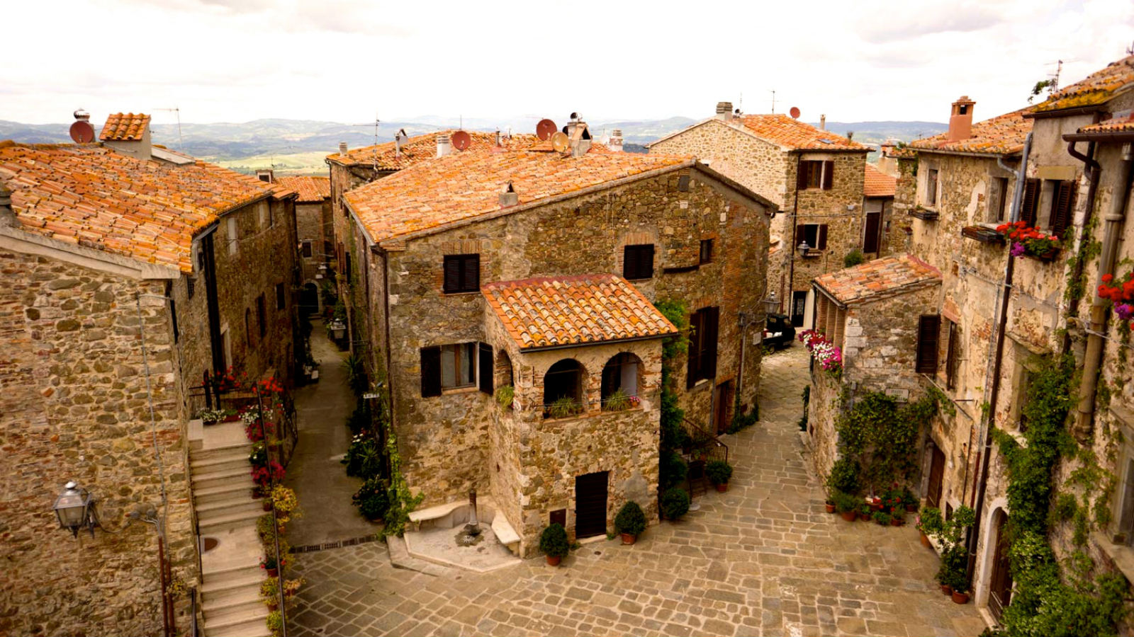 Morellino di Scansano, the bad boy of Tuscan reds - The Grand Wine Tour